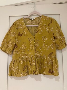 Madewell Courtyard Ruffle-Hem Top in Butterfly Sanctuary, size S